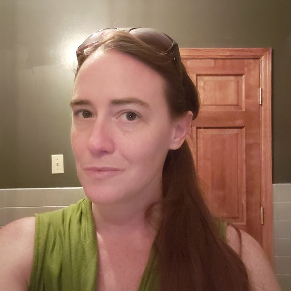 Meet your Posher, Shannon - Picture 3 of 5